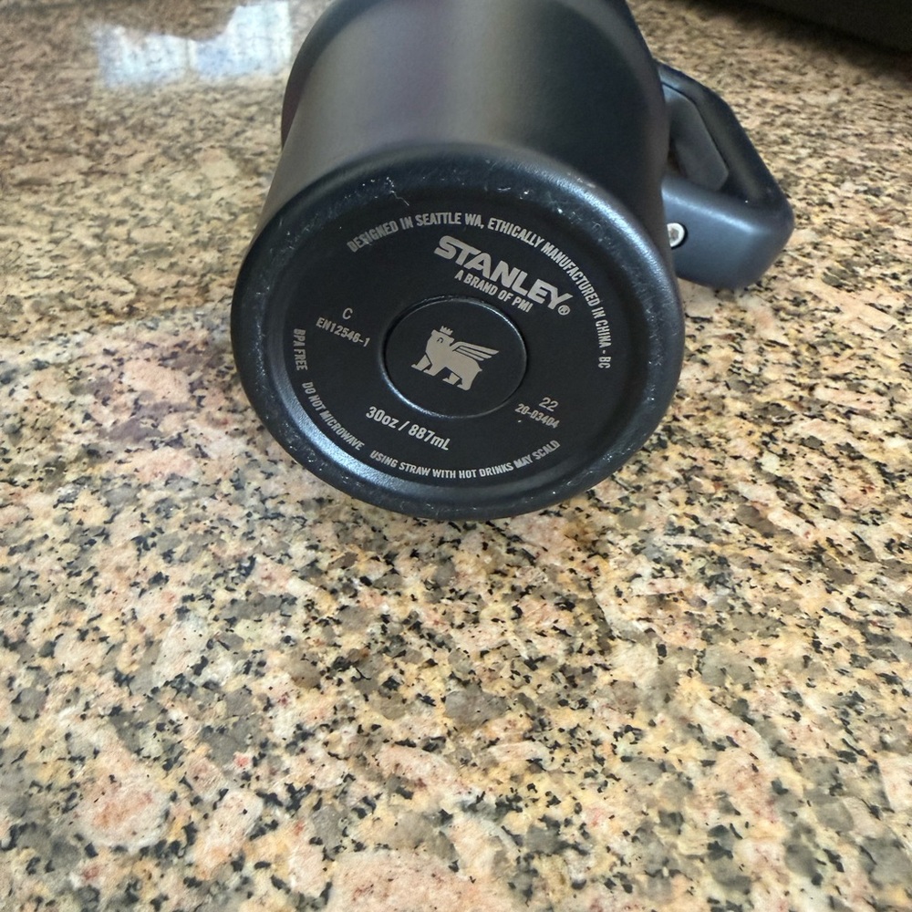 Stanley Matte Black Travel Tumbler - Picture 5 of 11